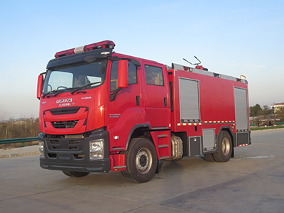8噸五十鈴水罐消防車